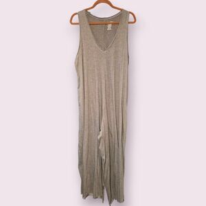 Natural Life (One Size) Grey Pull On One Piece Style Romper | EUC